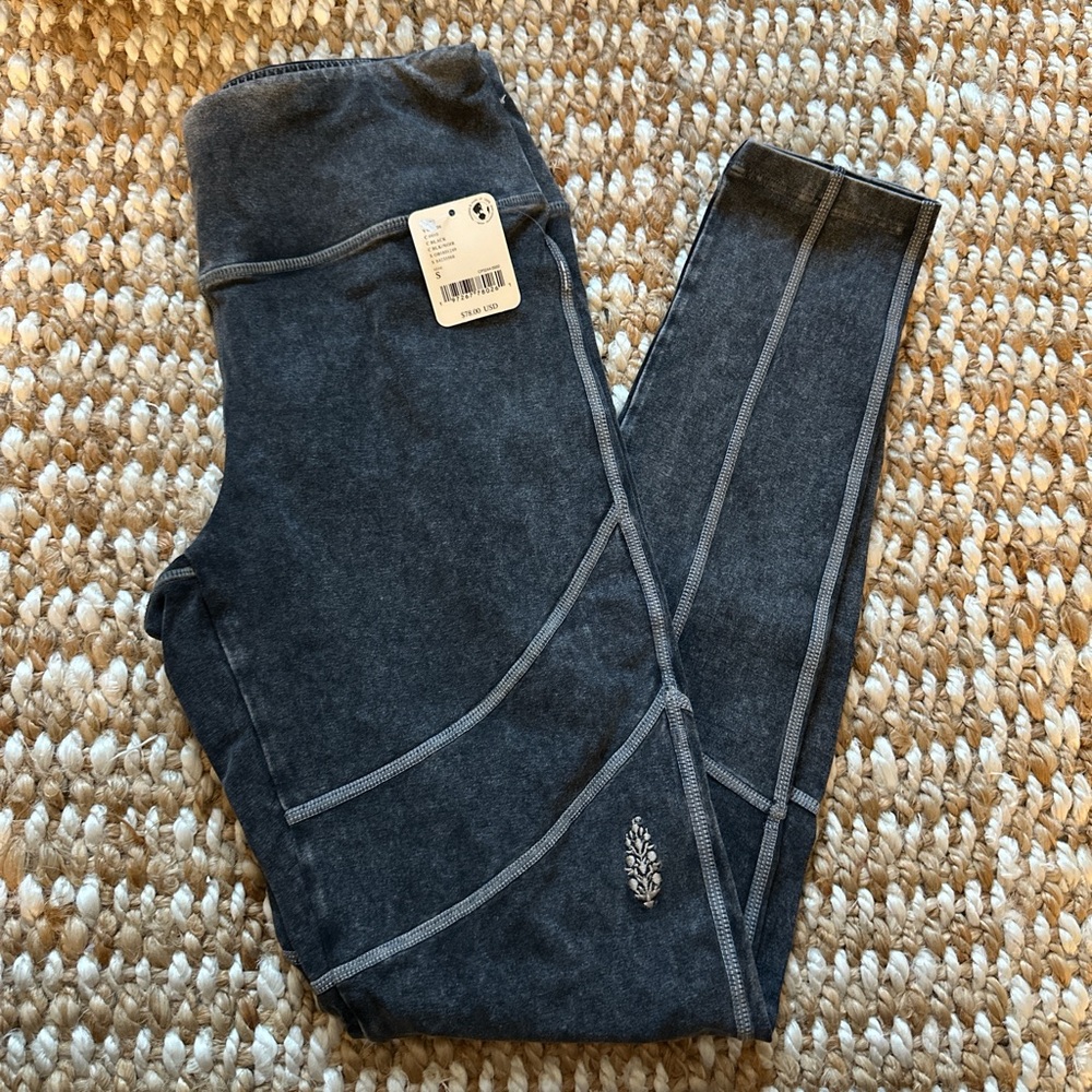 NWT Free People Movement Leggings